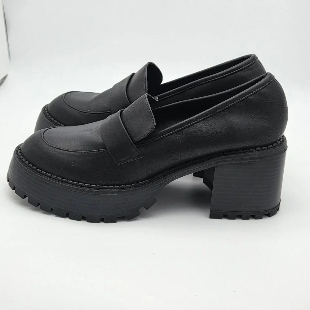 MIA Platform Penny Loafers Women 9 Black Chunky Heel 90s Style Bratz Goth Preppy
